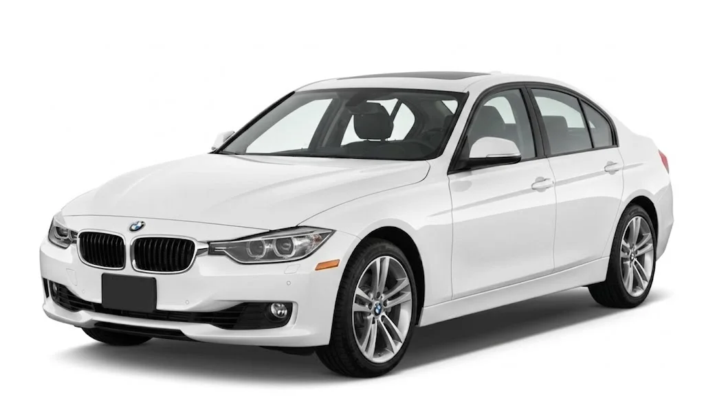 2012 BMW Serie 3 car rental Albania - photo 1